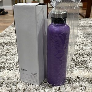 💦 Water Bottle Purple Brand New Box hyprMV Stainless Steel